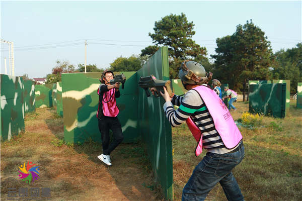 南京秋天团建拓展活动—中兴公司户外拓展训练