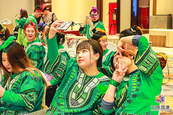 南京非洲鼓主题团建——旭圣员工室内拓展活动 南京非洲鼓主题团建——旭圣员工室内拓展活动